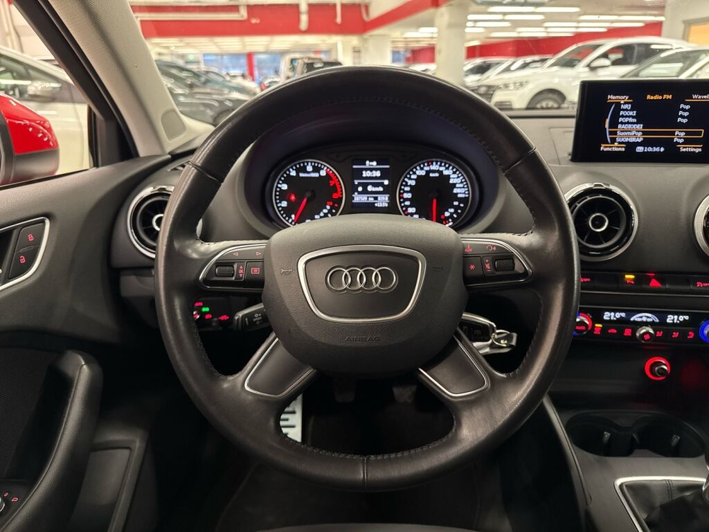 Audi A3 2014 Punainen