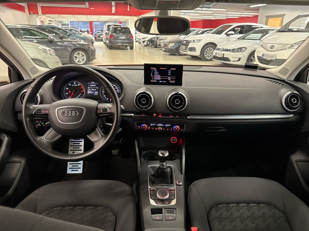 Audi A3 2014 Punainen