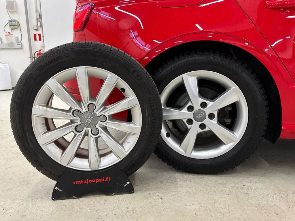 Audi A3 2014 Punainen