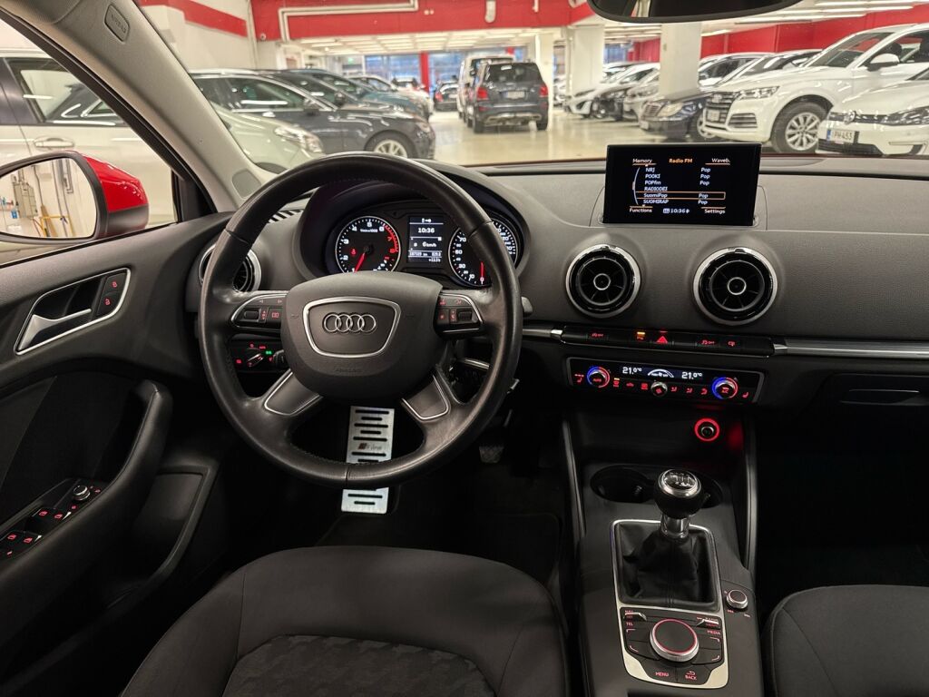 Audi A3 2014 Punainen