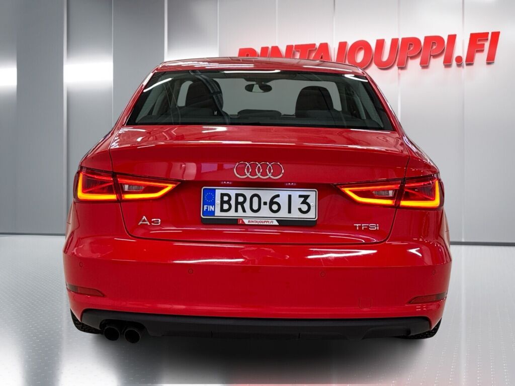 Audi A3 2014 Punainen