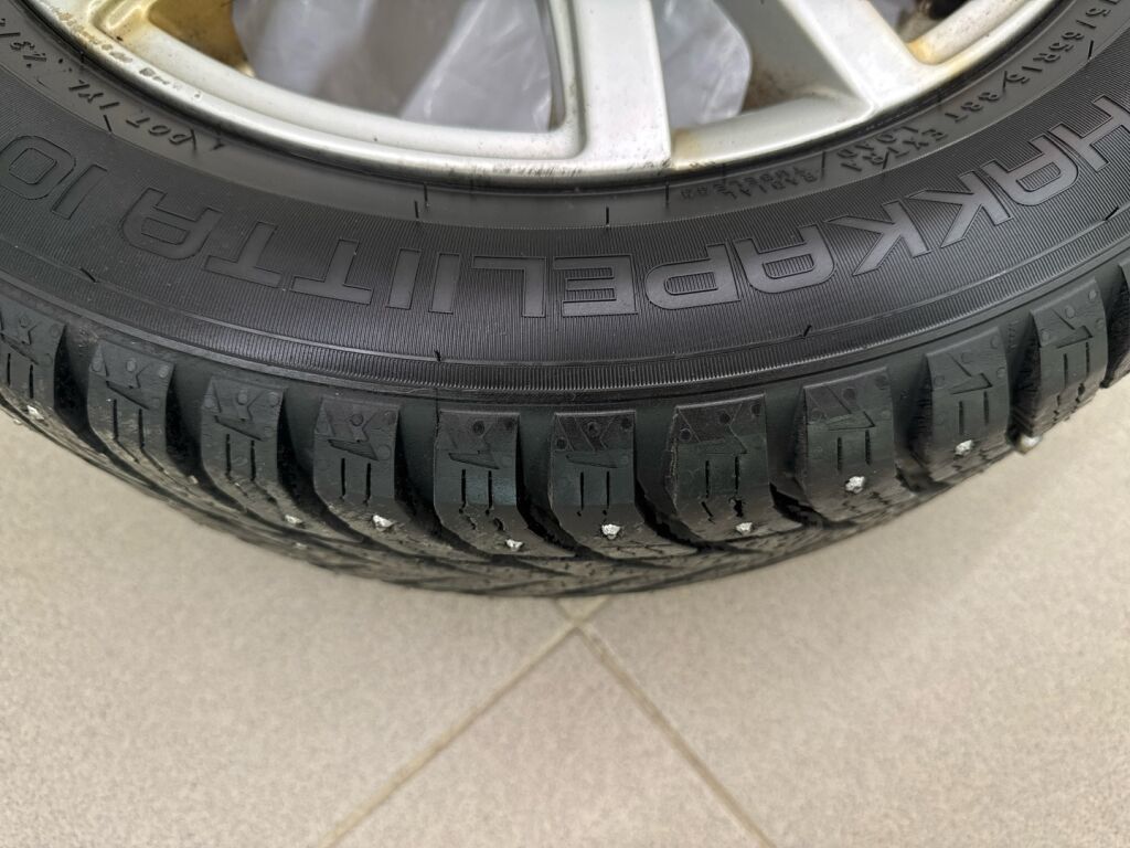 Toyota Yaris 2014 Harmaa