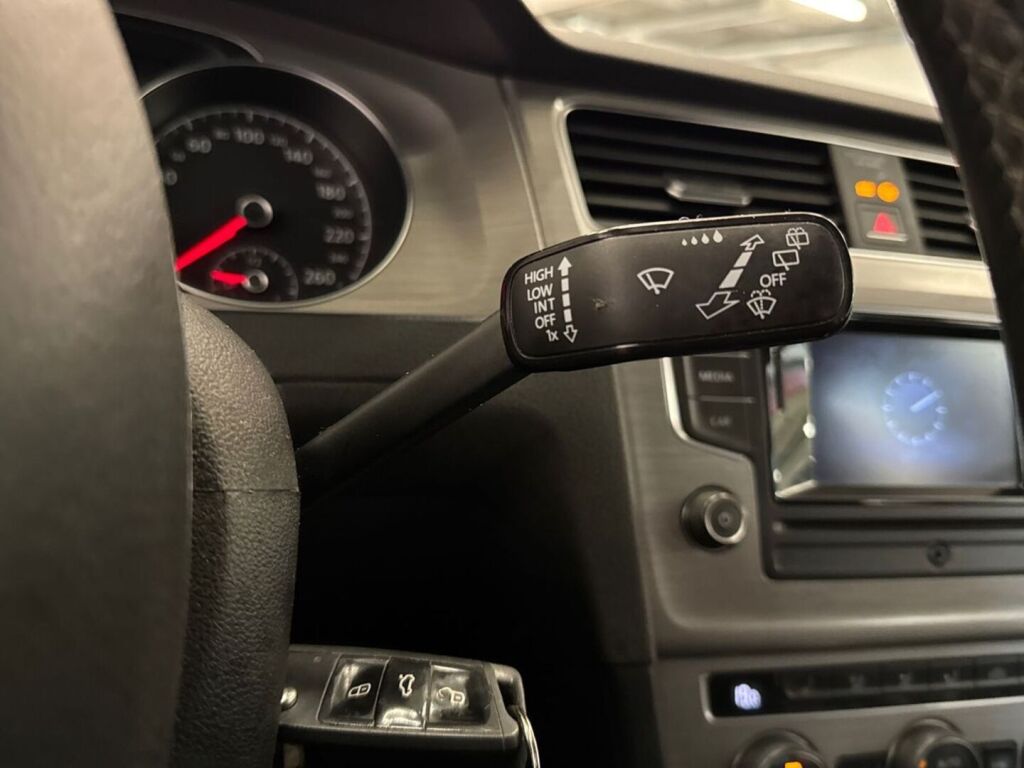 Volkswagen Golf 2014 Harmaa