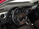 Toyota Auris 2014 Punainen