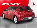 Toyota Auris 2014 Punainen