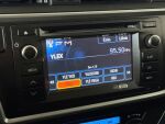 Toyota Auris 2014 Punainen