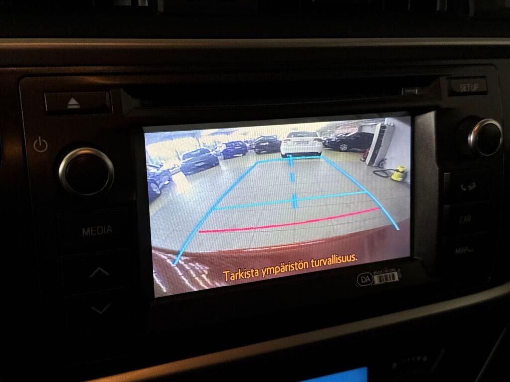 Toyota Auris 2014 Punainen