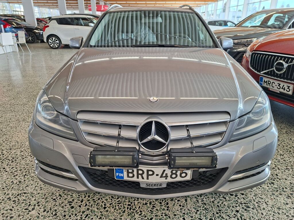Mercedes-Benz C 2014 Harmaa