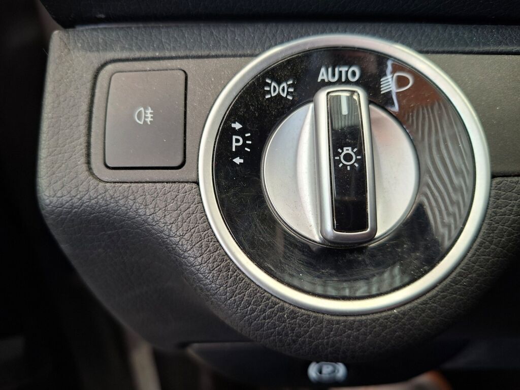 Mercedes-Benz C 2014 Harmaa