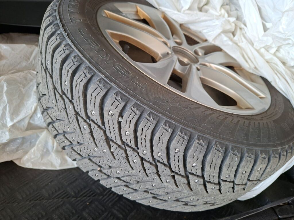 Mercedes-Benz C 2014 Harmaa