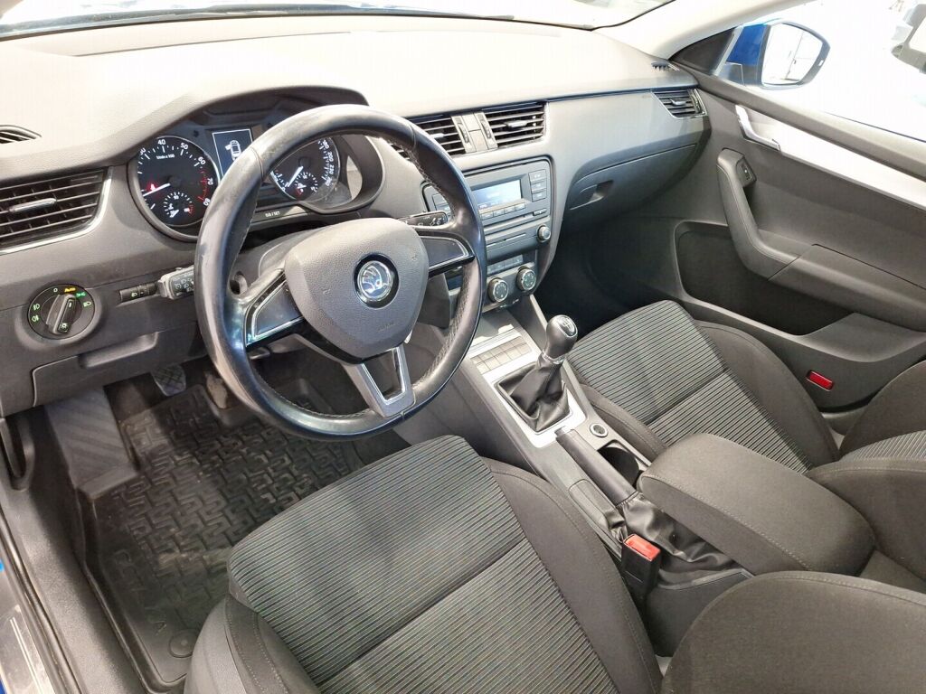 Skoda Octavia 2014 Sininen