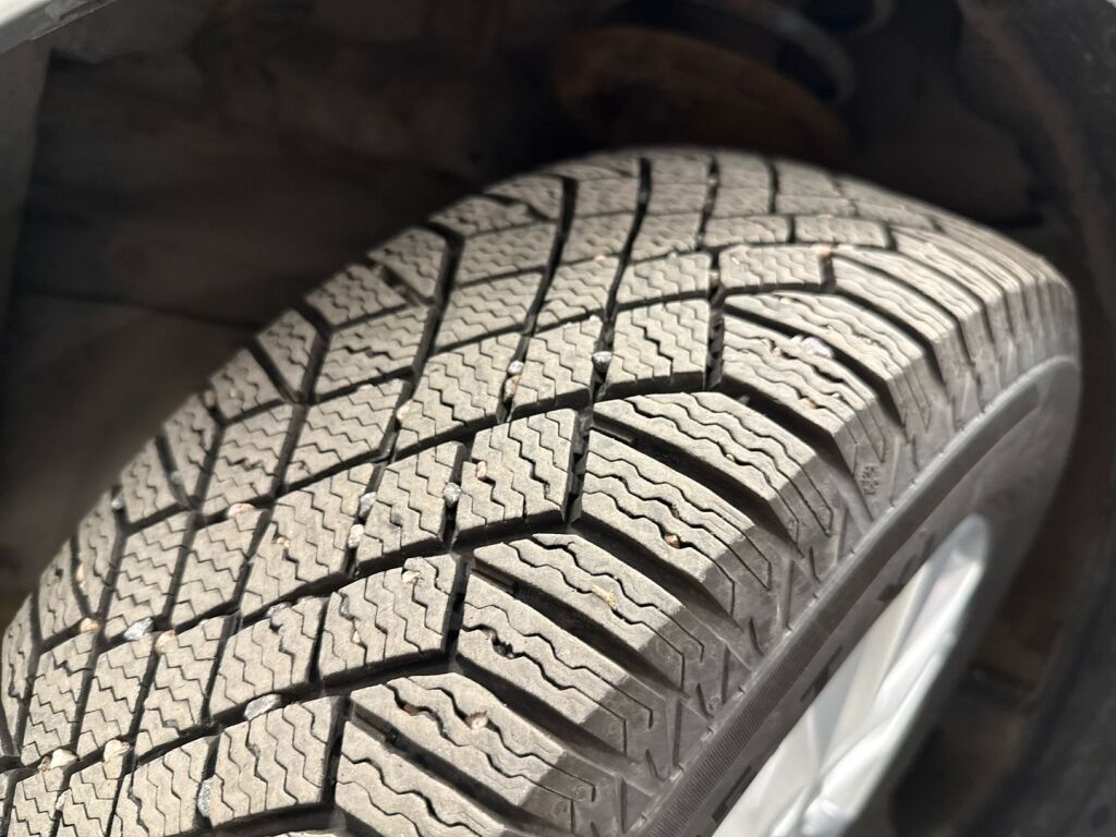 Toyota Auris 2011 Hopea