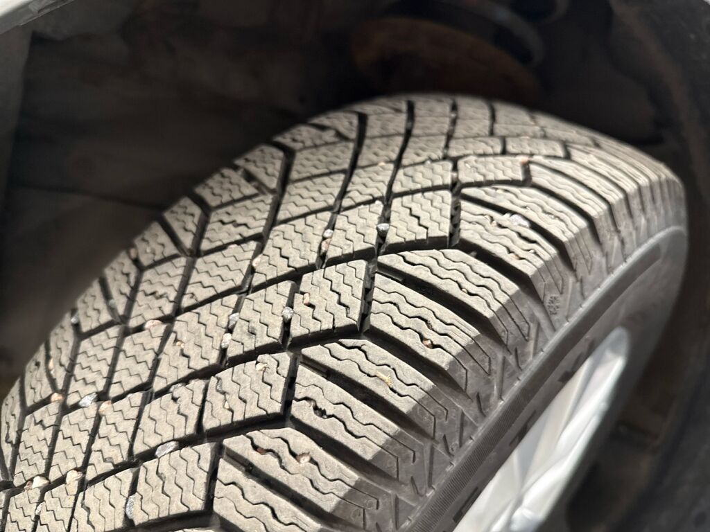 Toyota Auris 2011 Hopea