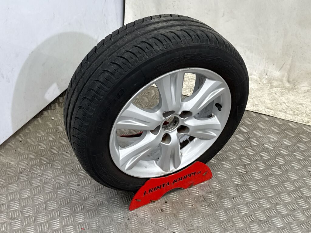 Toyota Auris 2011 Hopea