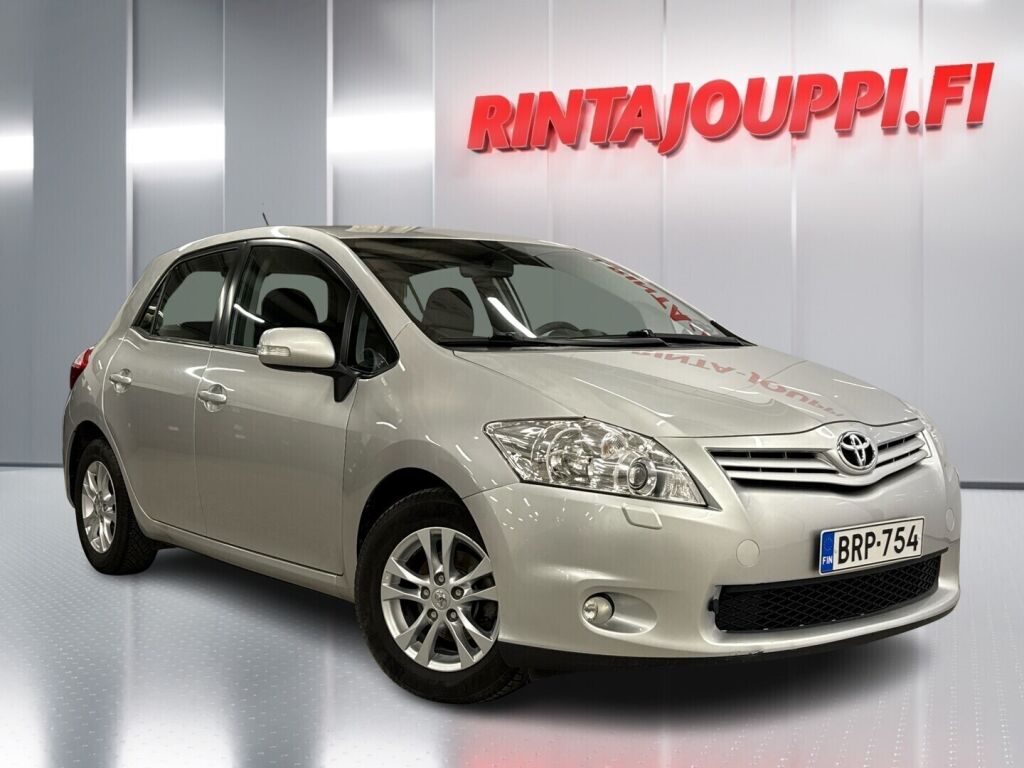 Toyota Auris 2011 Hopea