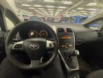Toyota Auris 2011 Hopea