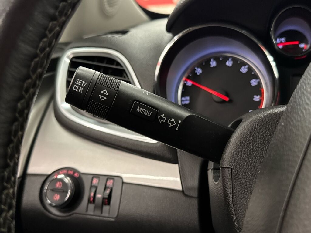 Opel Mokka 2014 Valkoinen