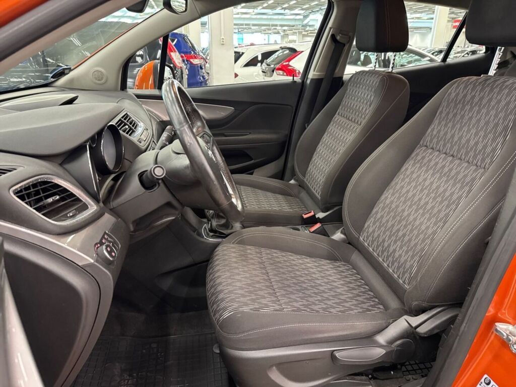 Opel Mokka 2014 Oranssi