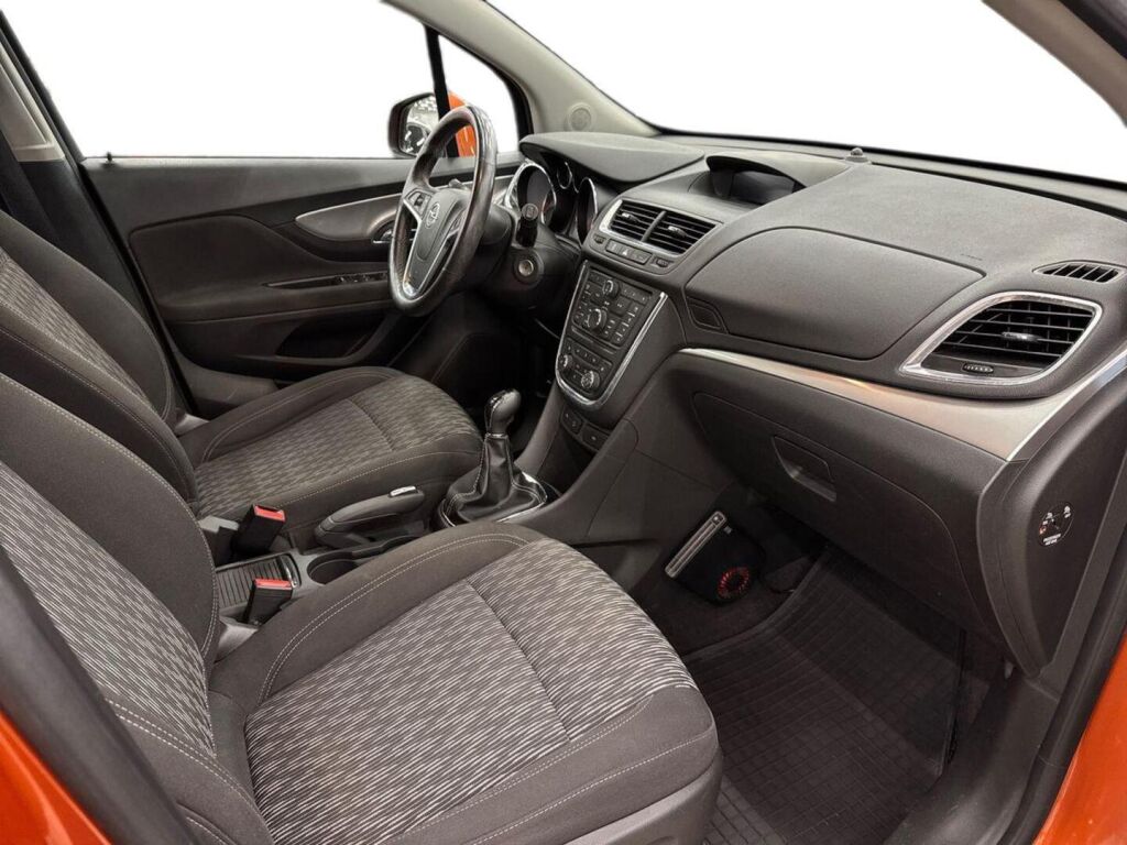 Opel Mokka 2014 Oranssi