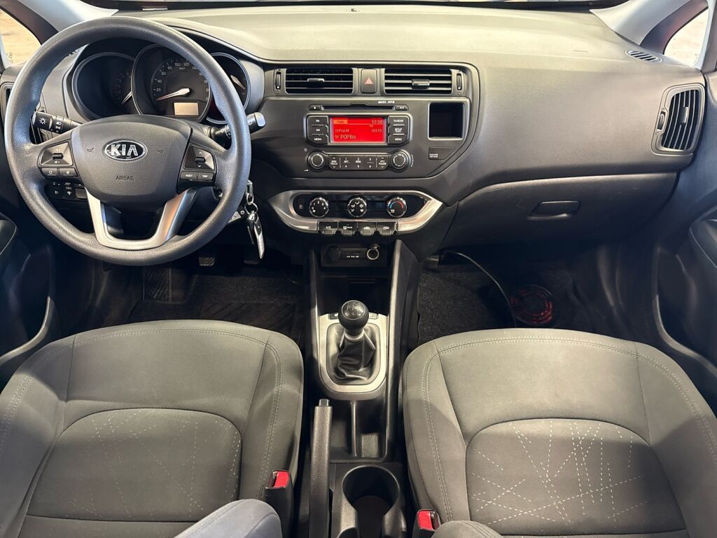 Kia Rio 2014 Punainen