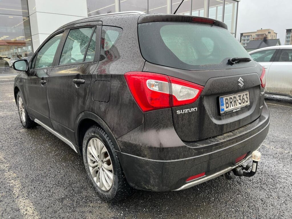 Suzuki SX4 S-Cross 2014 Ruskea (beige)