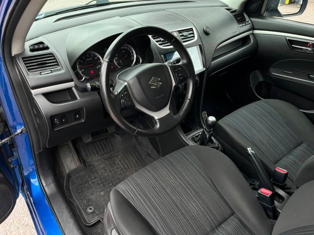 Suzuki Swift 2014 Sininen