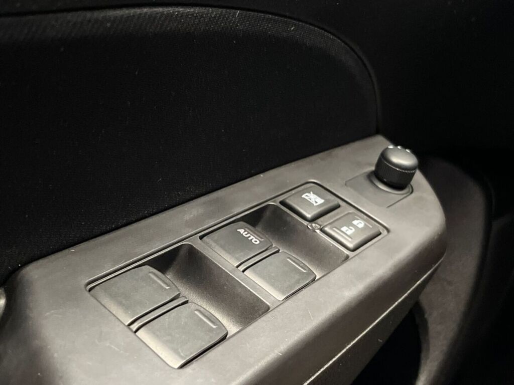 Suzuki Swift 2014 Sininen