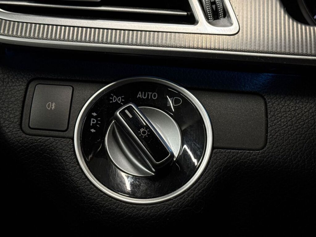 Mercedes-Benz E 2014 Harmaa