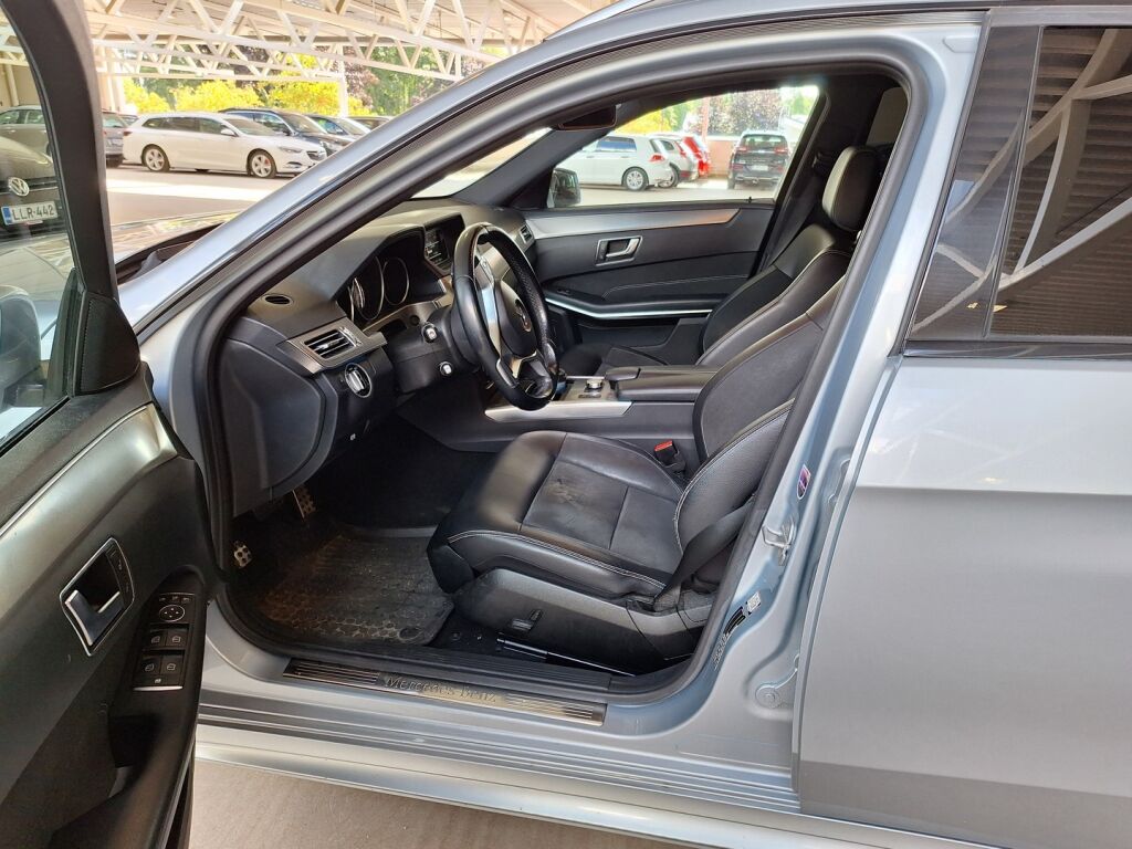 Mercedes-Benz E 2014 Harmaa