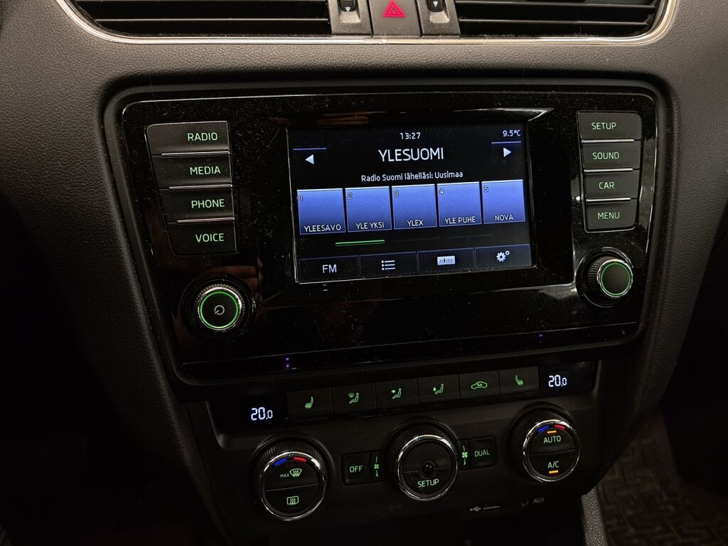 Skoda Octavia 2014 Ruskea (beige)