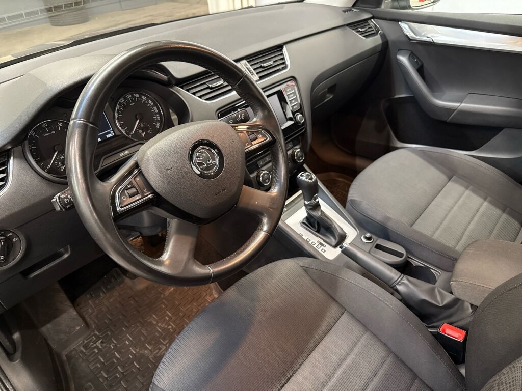 Skoda Octavia 2014 Ruskea (beige)