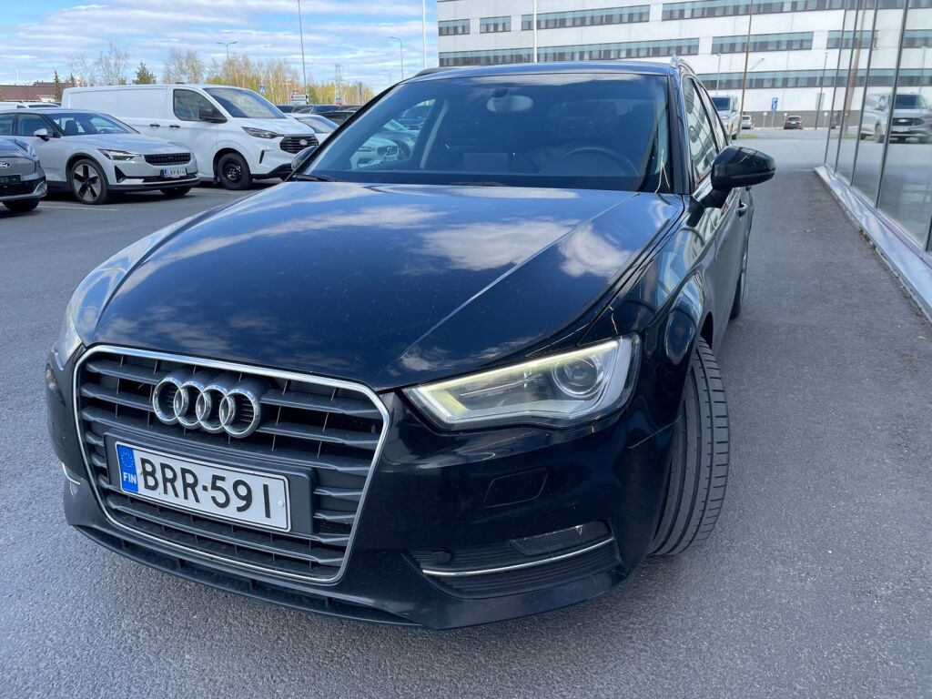 Audi A3 2014 Musta