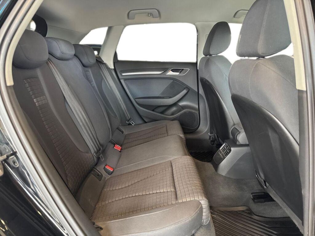 Audi A3 2014 Musta