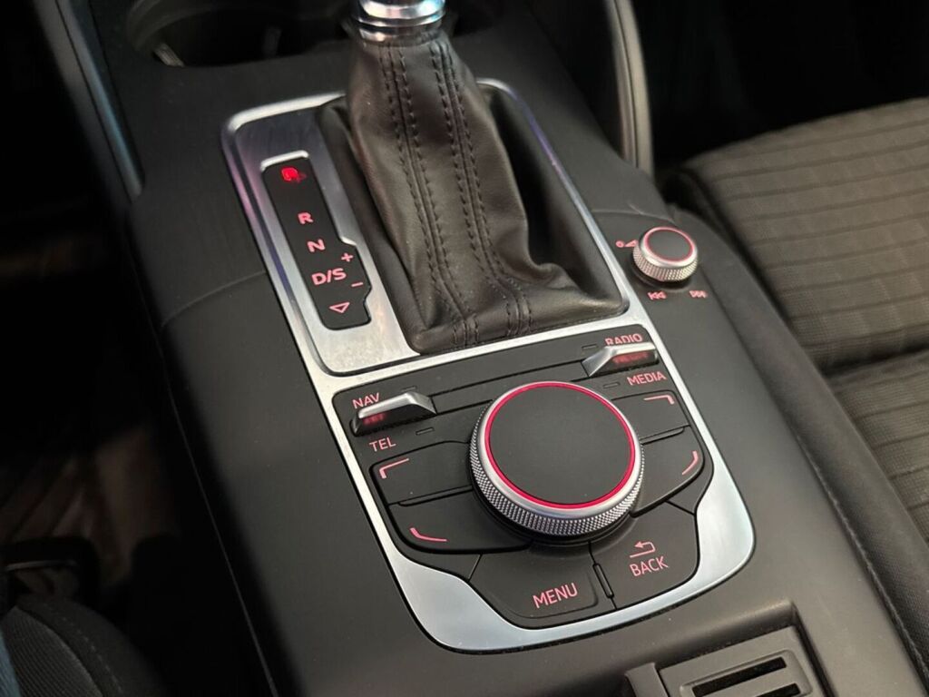 Audi A3 2014 Musta