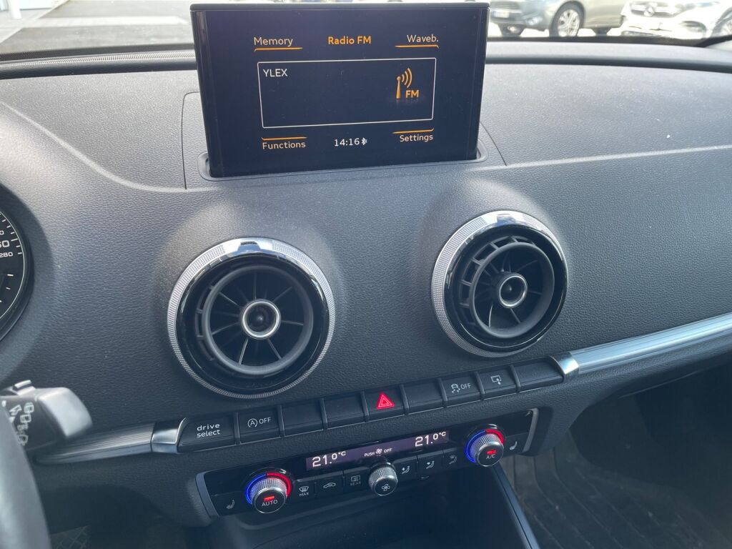 Audi A3 2014 Musta