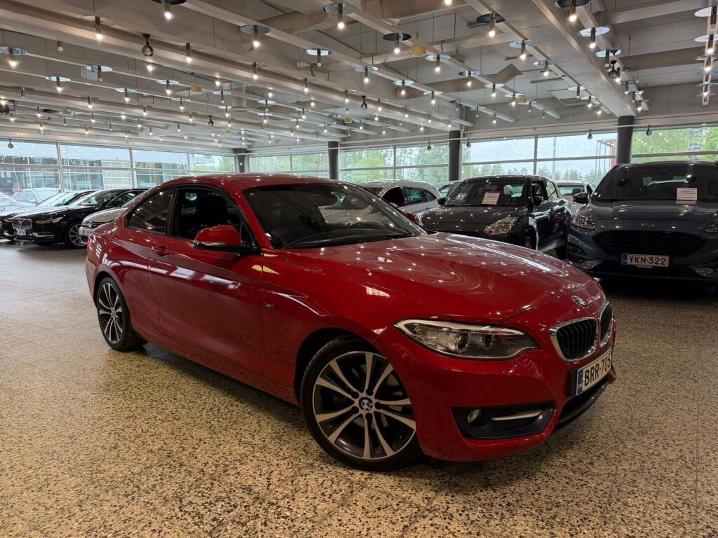 BMW 220 2015 Punainen