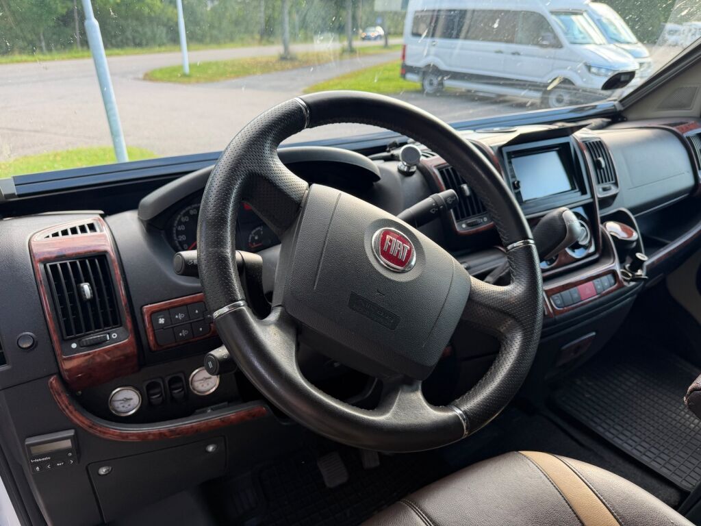 Kabe Travel Master 2014 Valkoinen
