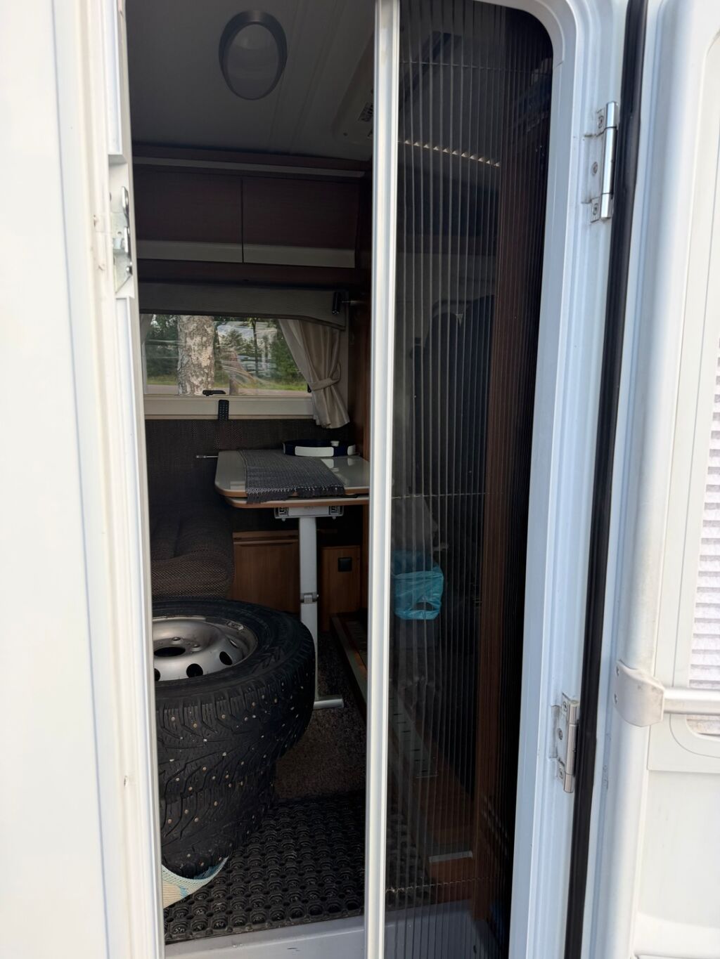 Kabe Travel Master 2014 Valkoinen