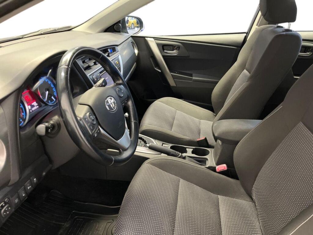 Toyota Auris 2014 Harmaa