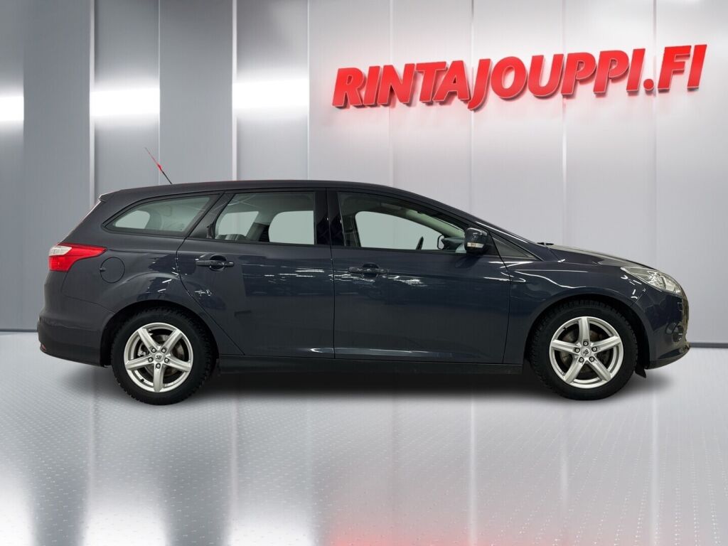 Ford Focus 2014 Harmaa