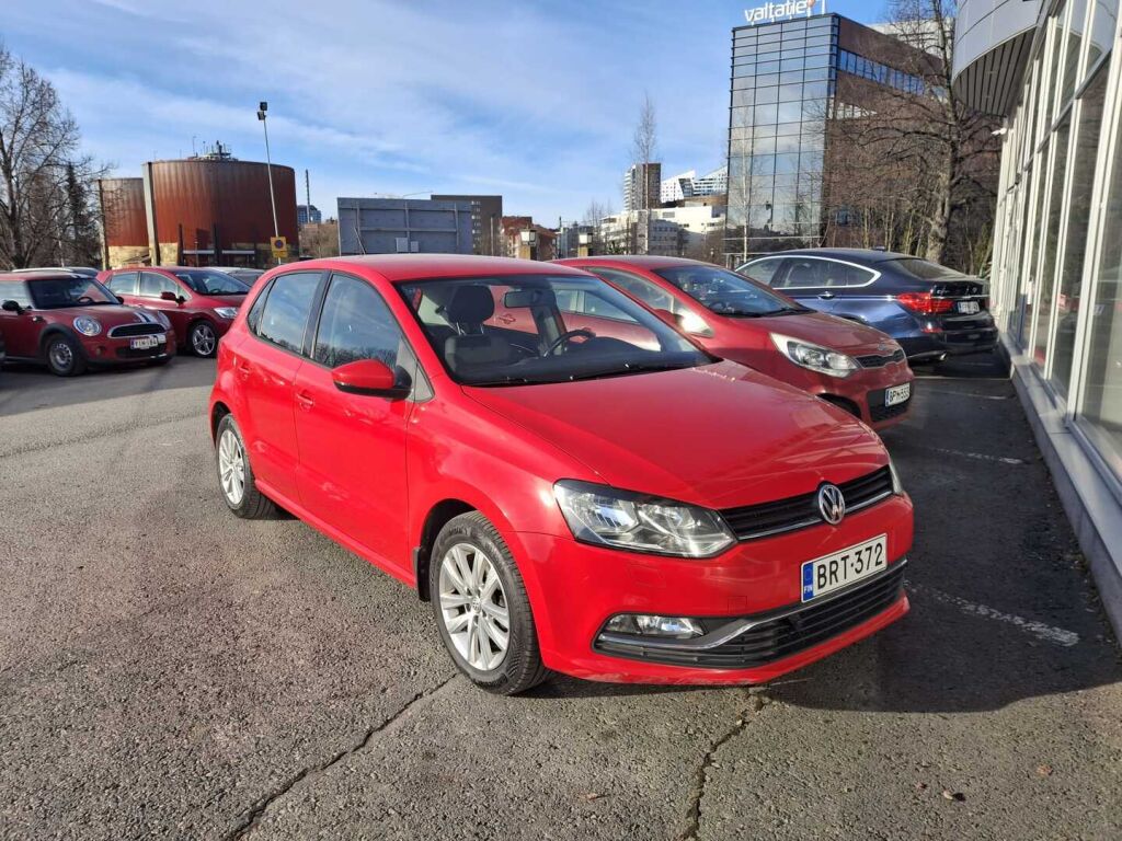 Volkswagen Polo 2014 Punainen