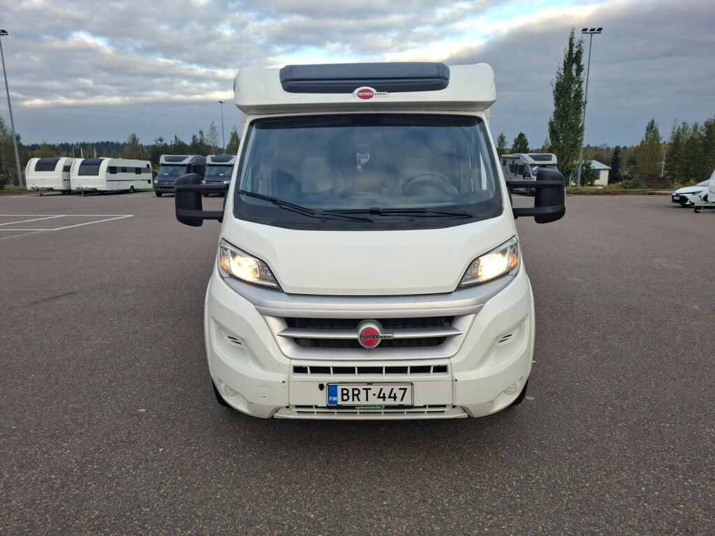 Bürstner Nexxo T720 2015 Valkoinen