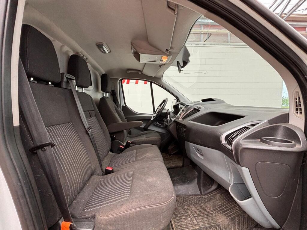 Ford Transit Custom 2014 Valkoinen