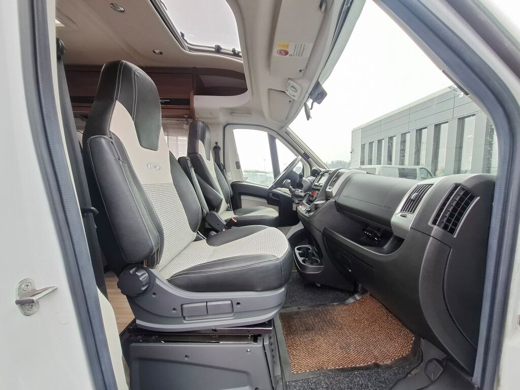 LMC Cruiser T 712 SportLine 2015 Valkoinen