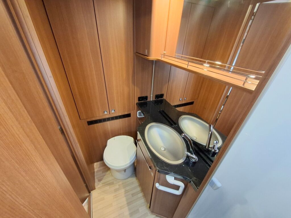 LMC Cruiser T 712 SportLine 2015 Valkoinen