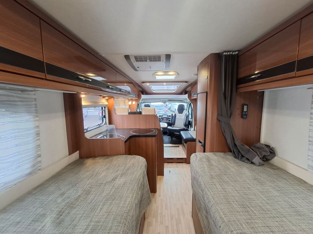 LMC Cruiser T 712 SportLine 2015 Valkoinen