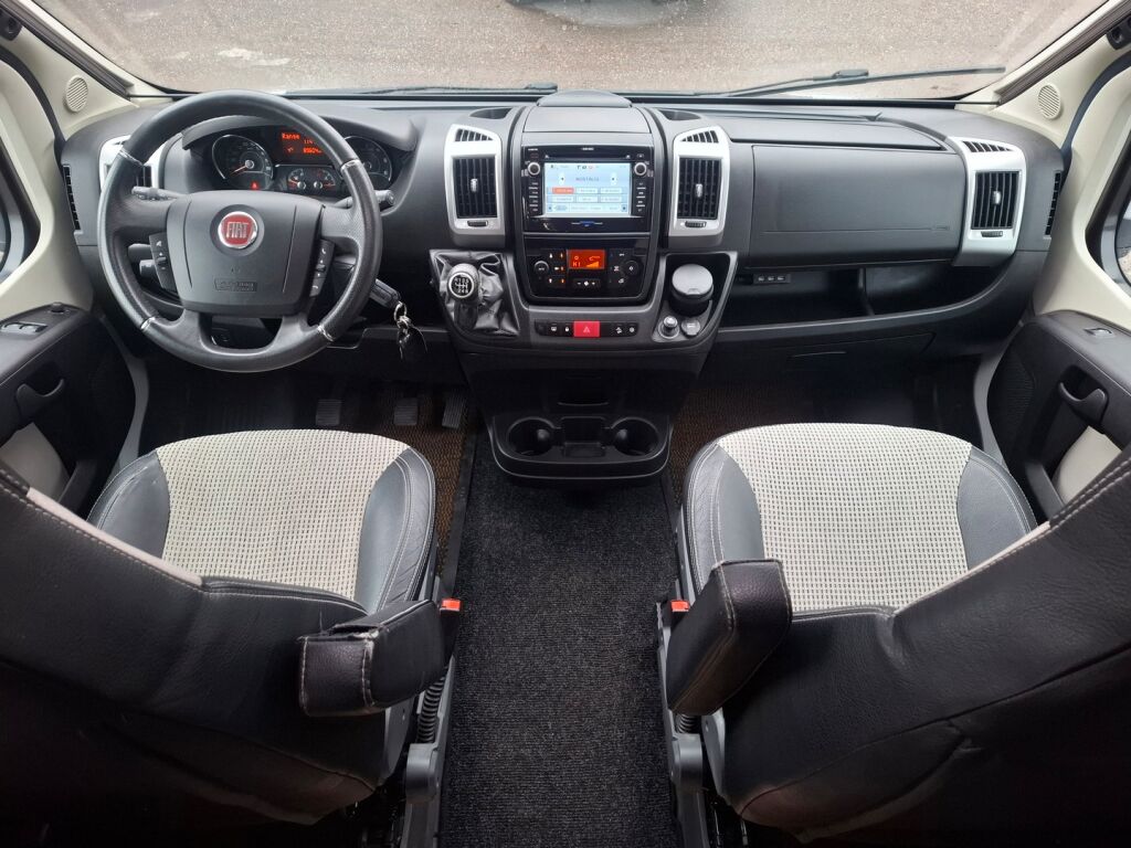 LMC Cruiser T 712 SportLine 2015 Valkoinen