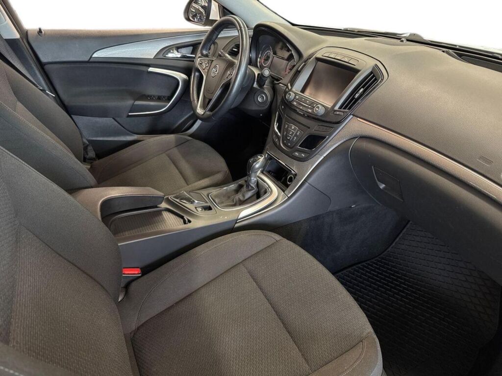 Opel Insignia 2014 Valkoinen
