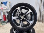 Toyota AYGO 2014 Musta