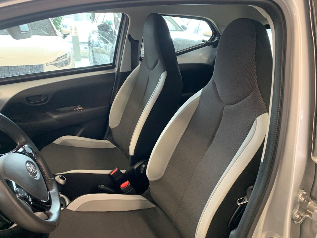 Toyota AYGO 2014 Hopea